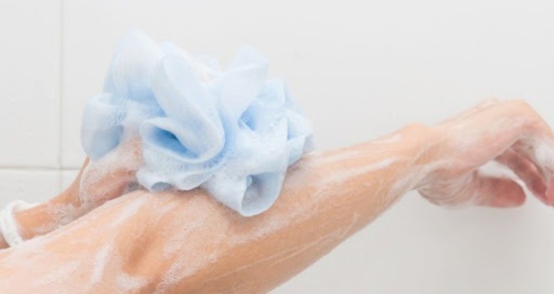 Tracia Hoa Hồng & Atiso Đỏ  – Bí quyết cho làn da trắng hồng, thơm mịn như vừa đi spa